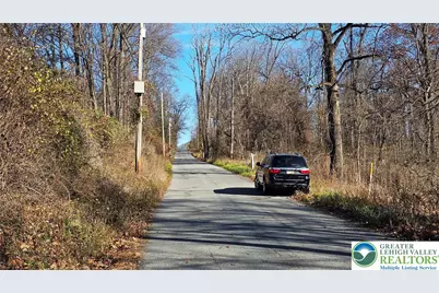 4057 Sherry Hill Road, Lower Saucon Township, PA 18055 - Photo 2