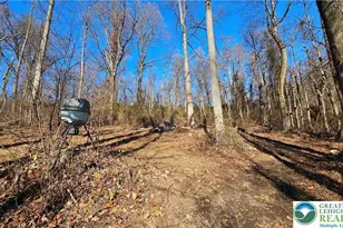 4057 Sherry Hill Rd, Lower Saucon Township, PA 18055 - Photo 10