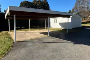 4131 Orefield Rd, South Whitehall Twp, PA 18104 - Photo 12