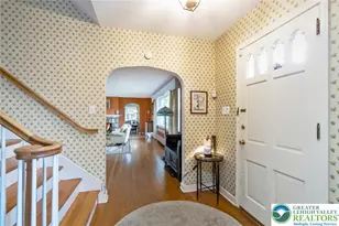 510 Pine Top Trail, Bethlehem City, PA 18017 - Photo 6