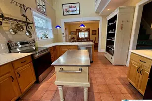 1852 Chew St, Allentown City, PA 18104 - Photo 18