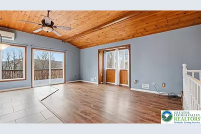 96 Lenape Trail, Upper Mt Bethel Twp, PA 18343 - Photo 8