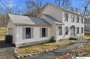 2312 Cramer Ct, Bushkill, PA 18324 - Photo 2