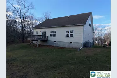 106 Hilda Court, Smithfield, PA 18301 - Photo 4