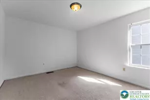 6832 Scenic View Dr, Lower Macungie Twp, PA 18062 - Photo 22