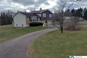 1020 E Main St, Weatherly Boro, PA 18255 - Photo 4