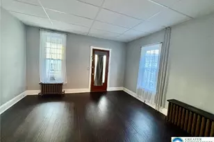 35 E Pennsylvania Ave, Pen Argyl Boro, PA 18072 - Photo 4