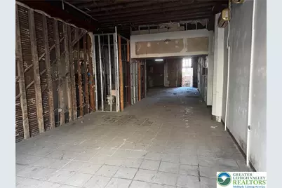 109 S Main Street, Nazareth Boro, PA 18064 - Photo 16