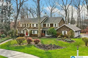 1978 Sunderland Dr, Bethlehem City, PA 18015 - Photo 1