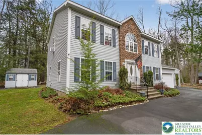 216 Pheasant Place, Coolbaugh Twp, PA 18466 - Photo 1