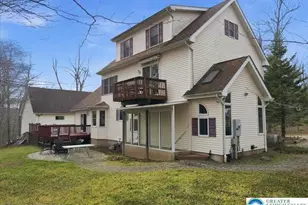 322 Scenic Dr, Tobyhanna Twp, PA 18610 - Photo 18