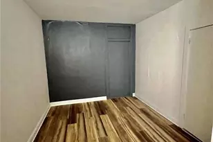 12 Pennsylvania Ave, Pen Argyl Boro, PA 18072 - Photo 6