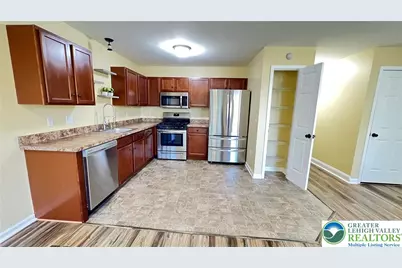 705 Blue Heron Drive, Allentown City, PA 18103 - Photo 12