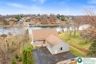 614 Wynonah Dr, South Manheim Twp, PA 17922 - Photo 4