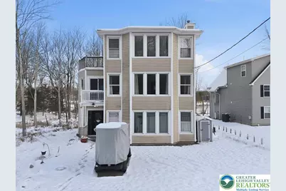 7814 Lake Shore Drive, Coolbaugh Twp, PA 18347 - Photo 2