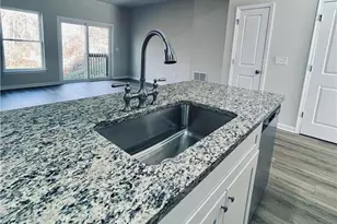 314 Barber St, Allentown City, PA 18103 - Photo 8