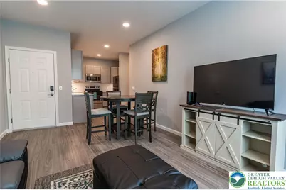 948 N Front Street #C-2, Allentown City, PA 18102 - Photo 6