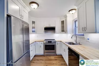 9390 Birch Lane, Coolbaugh Twp, PA 18466 - Photo 10