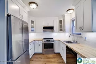 9390 Birch Ln, Coolbaugh Twp, PA 18466 - Photo 10