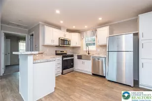 465 Royal Manor Rd, Williams Township, PA 18042 - Photo 6