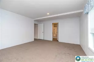 465 Royal Manor Rd, Williams Township, PA 18042 - Photo 16