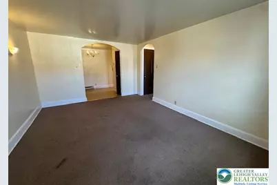 210 N 6th #C3, Allentown, PA 18102 - Photo 4