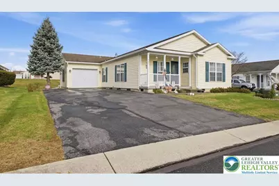 727 Kykuit Place, Forks Twp, PA 18040 - Photo 1