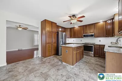 727 Kykuit Place, Forks Twp, PA 18040 - Photo 16