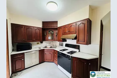 2619 Broad Street, Palmer Twp, PA 18045 - Photo 10