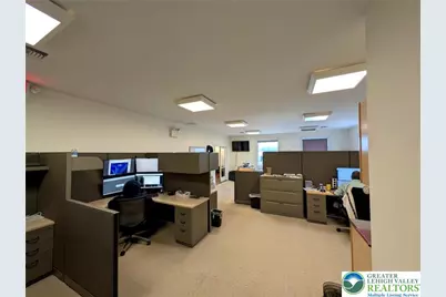 4295 Tilghman #201, South Whitehall Township, PA 18104 - Photo 10