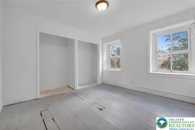 4828 Huckleberry Road, South Whitehall Township, PA 18069 - Photo 18