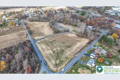 4828 Huckleberry Road, South Whitehall Township, PA 18069 - Photo 40