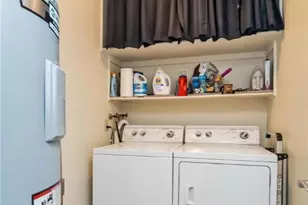 368 Oxford Dr, Bethlehem City, PA 18017 - Photo 38