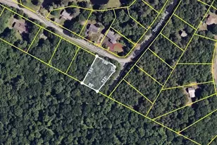 302 Traverse Rd, Bushkill, PA 18328 - Photo 2