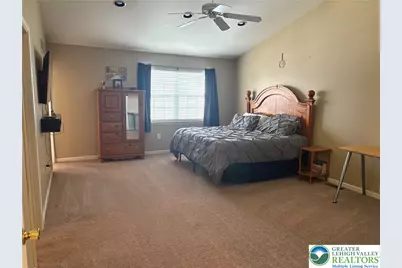 656 Honeysuckle Way, Pennsburg Boro, PA 18073 - Photo 38