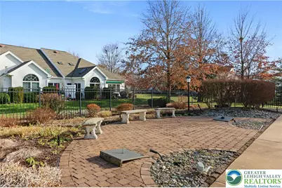 60 Glenmoor Circle N, Palmer Twp, PA 18045 - Photo 44