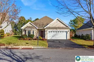 60 Glenmoor Cir N, Palmer Twp, PA 18045 - Photo 32