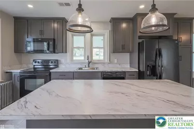 2340 Linden Street, Bethlehem City, PA 18017 - Photo 12