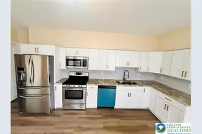 405 N 6th Street, Allentown, PA 18102 - Photo 6