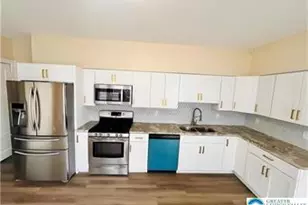 405 N 6th St, Allentown, PA 18102 - Photo 6