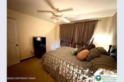 102 Indian Trail, Penn Forrest, PA 18229 - Photo 16