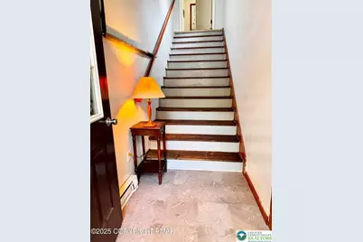 102 Indian Trail, Penn Forrest, PA 18229 - Photo 12