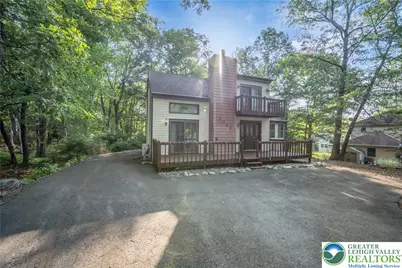 114 Brentwood Drive, Bushkill, PA 18324 - Photo 4