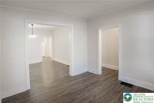 47 W Goepp St, Bethlehem City, PA 18018 - Photo 2