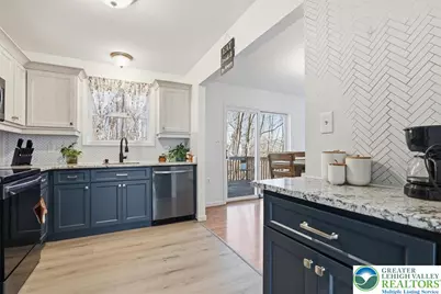 102 Longshore Circle, Smithfield Twp, PA 18302 - Photo 16