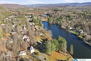 102 Longshore Cir, Smithfield Twp, PA 18302 - Photo 68