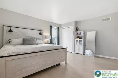 102 Longshore Circle, Smithfield Twp, PA 18302 - Photo 26