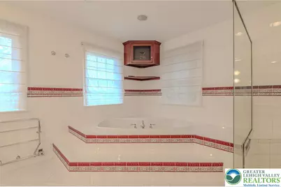 1768 Penns Crossing, South Whitehall Twp, PA 18104 - Photo 22