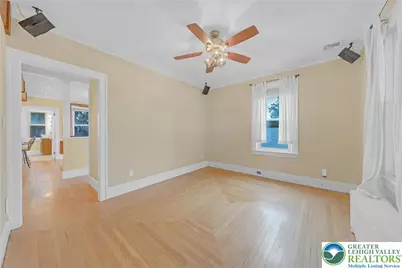 627 Scholl Avenue, Bethlehem City, PA 18015 - Photo 6