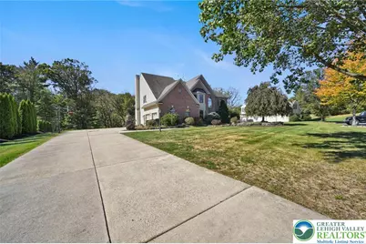 6718 Overlook Court, Upper Macungie Township, PA 18106 - Photo 60